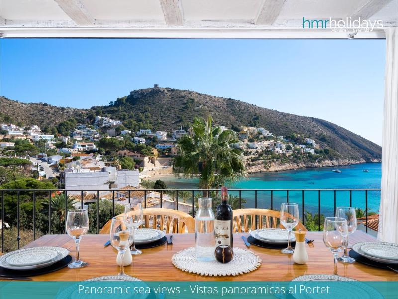 Penthouse SeaEsta by HMR Holidays - image 10