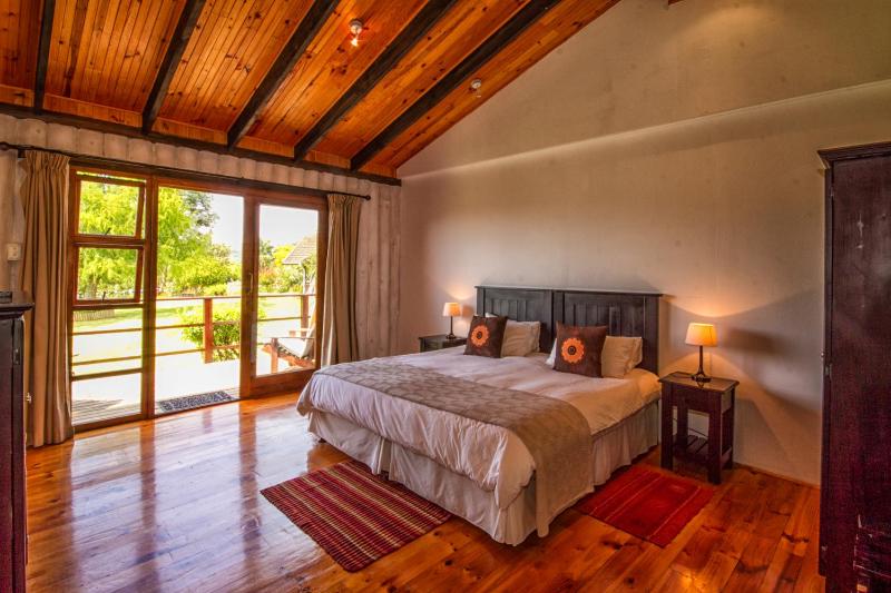 Piesang Valley Lodge - image 10