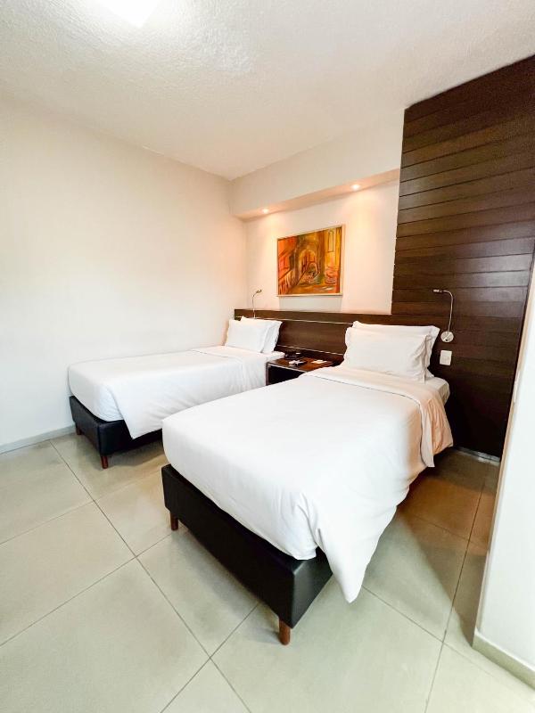 Royal Center Hotel Lourdes - image 47