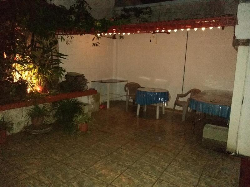 Confortable y privado estudio en zona exclusiva . - image 9