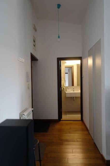 Apartment Norman Bates - image 6