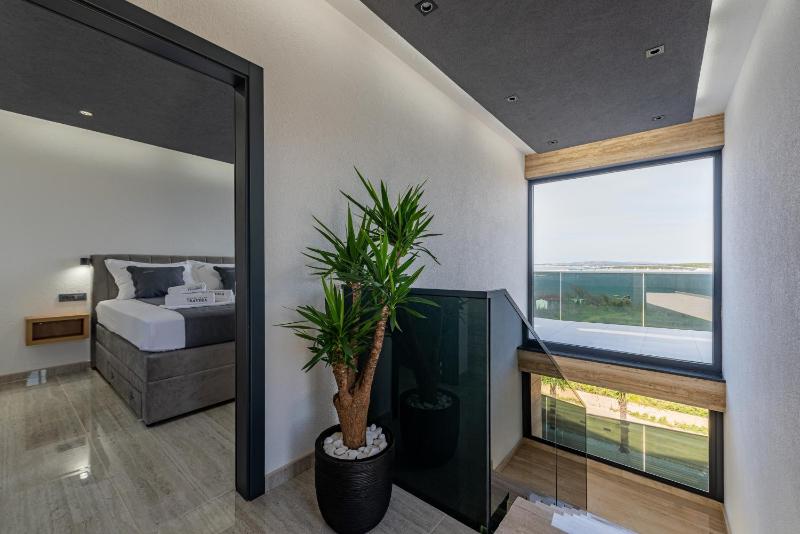 Seaside luxury villa with a swimming pool Privlaka Zadar - 23518 - image 9