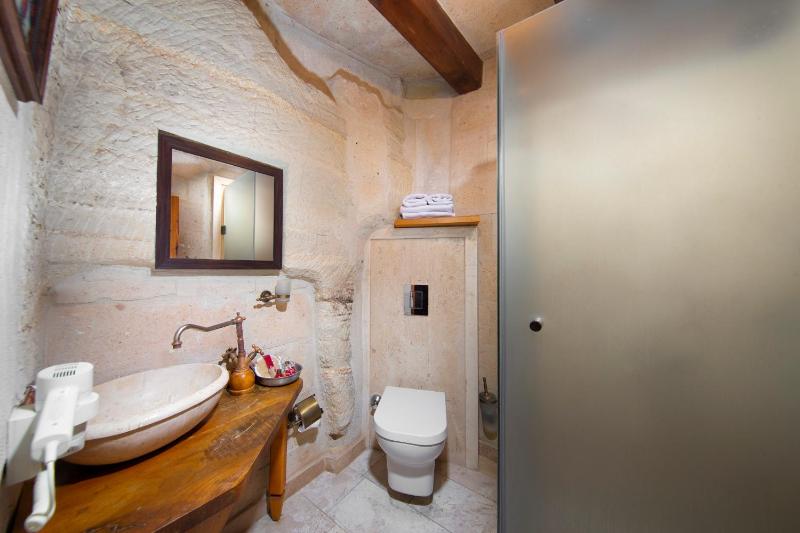 Double Room image 4