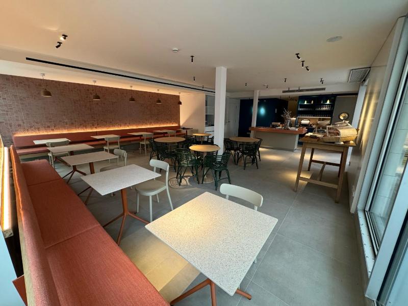 Alenti Sitges Hotel - image 24