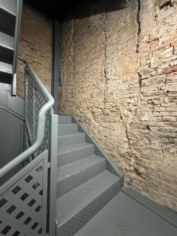 Chic & Bright in Historic Center El Carmen Lift - image 12