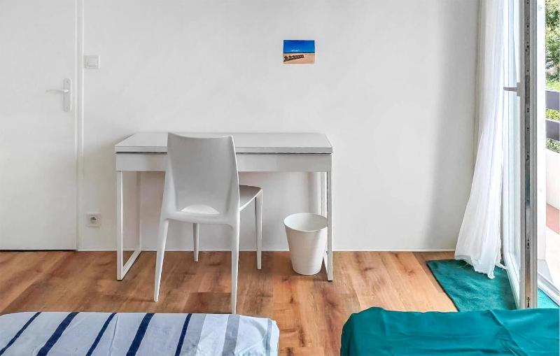 1 Bedroom Nice Apartment In Saint Jean De Monts - image 7
