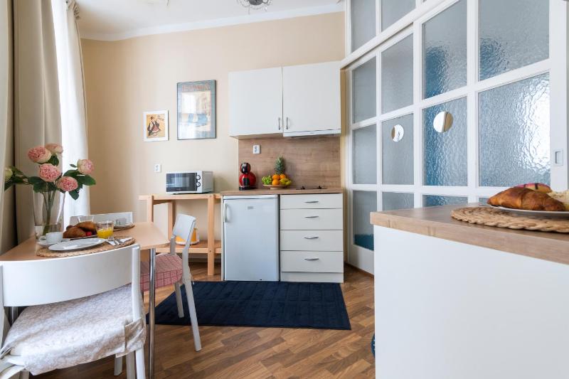 One-Bedroom Apartment (2 Adults) image 3
