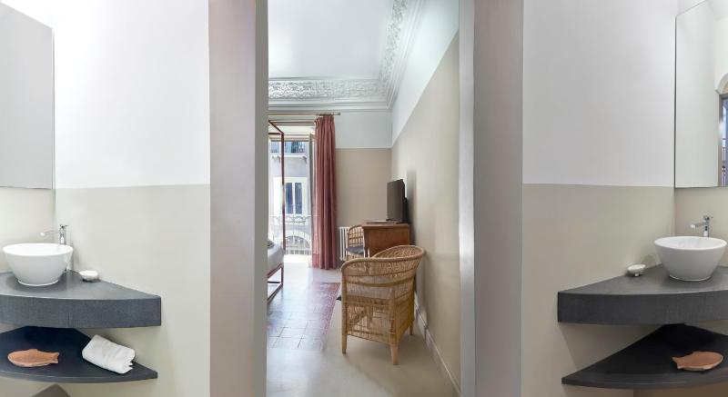 Palazzo Scammacca - image 30