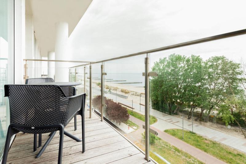 Small Double Room with sea view image 4