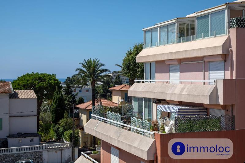 Air-conditioned apartment with park and swimming pool à Cagnes - image 7