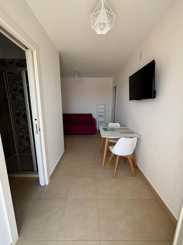 Apartment image 3