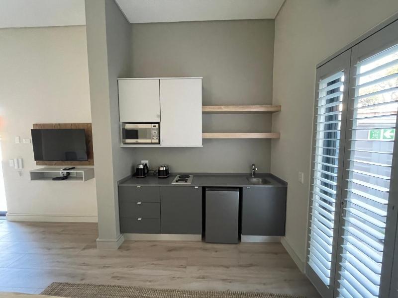 The Wantage Suites - image 4