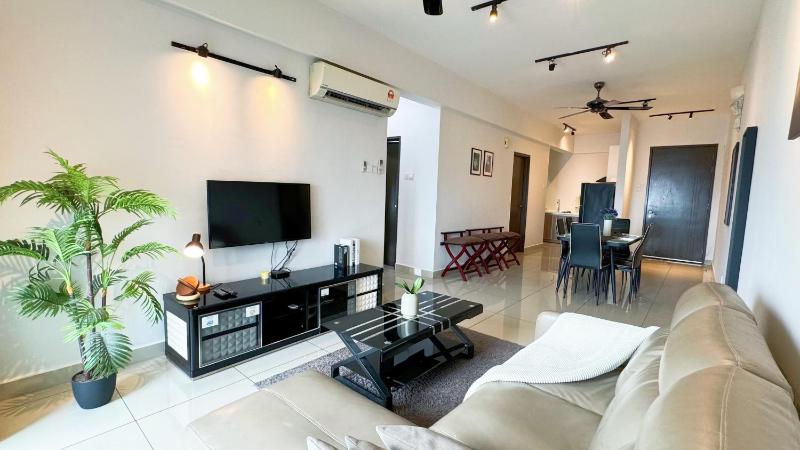 Majestic Ipoh Town View Fully Air-Con Homestay - image 13