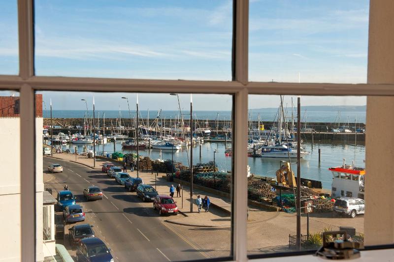 Harbourside Apartments with Private Parking - image 23