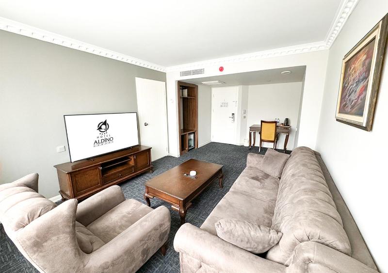 Suite image 3