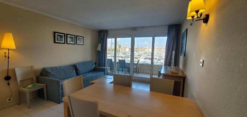 Vue sur Port Frejus pour ce T2-3 Cap Hermes 6 cou - image 14
