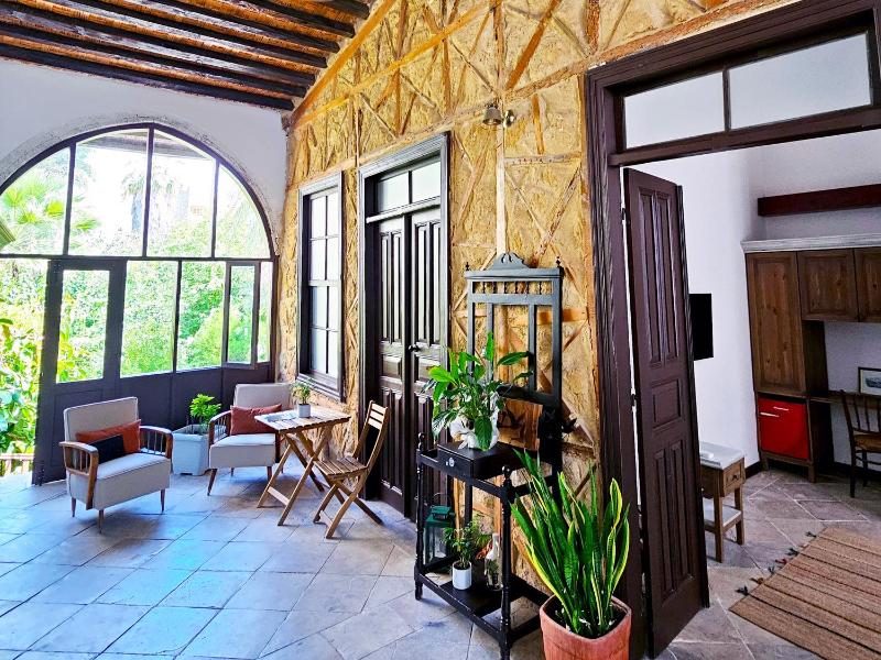 Flor Guest House - image 11