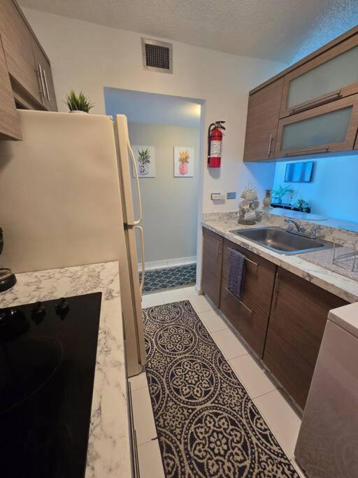 Two-Bedroom Apartment with Ocean View image 4