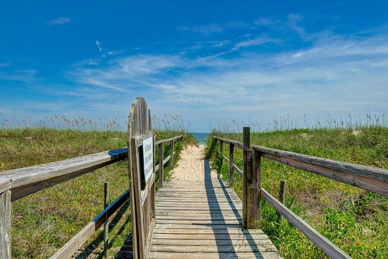 Coconut Cove by Sea Scape Properties - image 19
