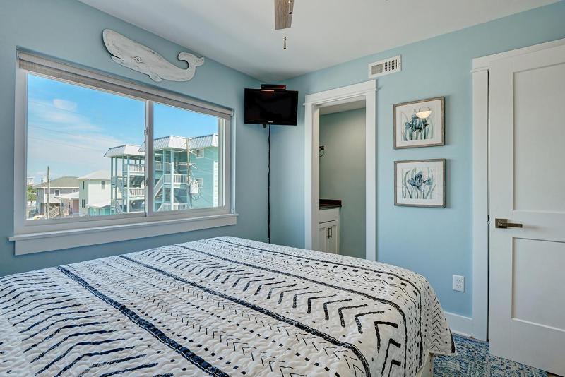 Coconut Cove by Sea Scape Properties - image 39