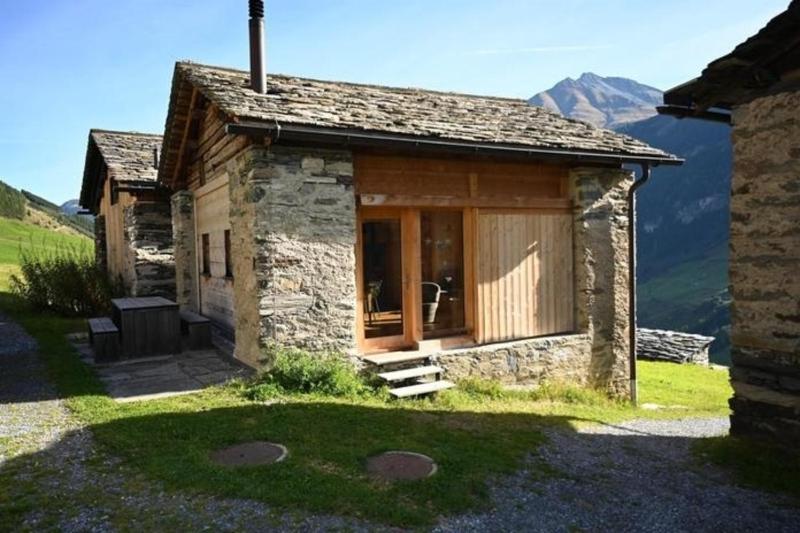 Holiday Home image 1