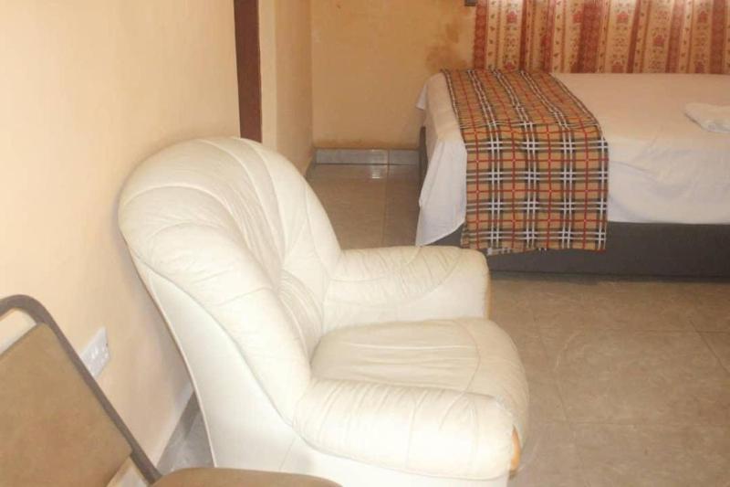 Debora Guest House - image 4
