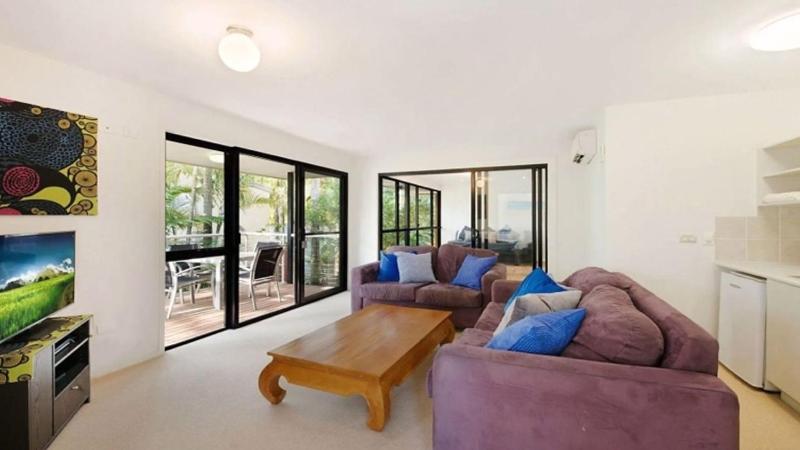 Campbell Street 2 4 Moffat Beach - image 9