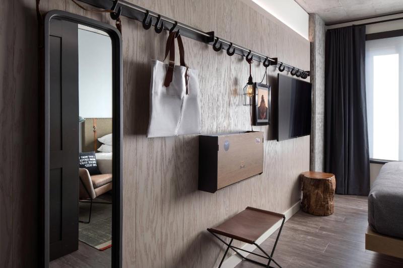 Moxy Seattle Downtown - image 15