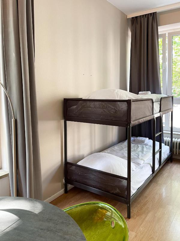 Multiple bed room up to 6 persons image 3