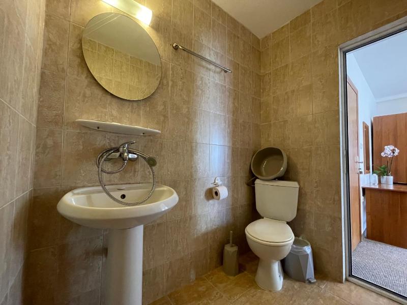 Alatoni Beach Hotel - image 19