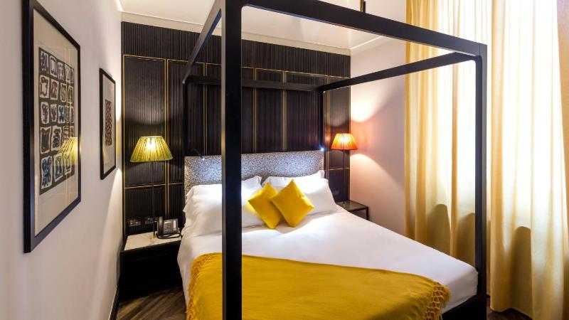 Executive Suite image 2