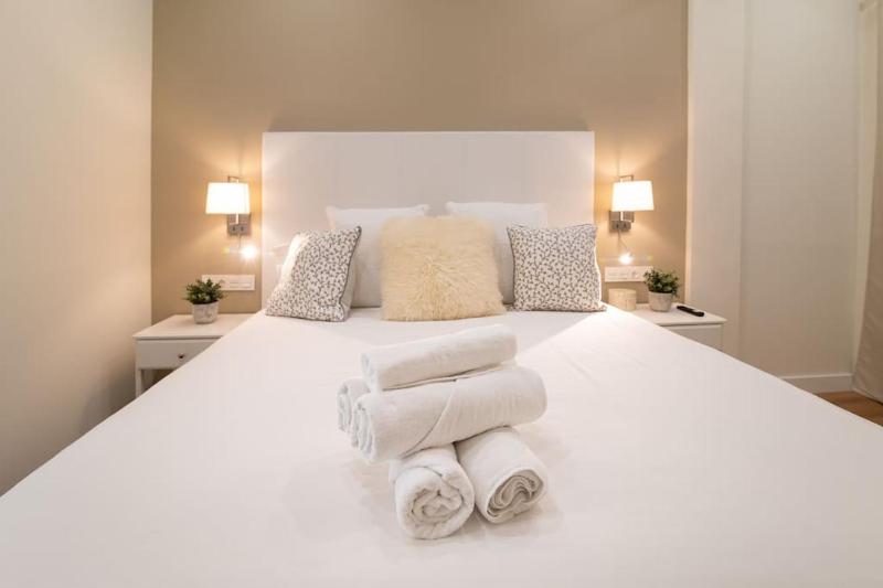 Mirakruz Suites Zurriola Beach with AC - image 16