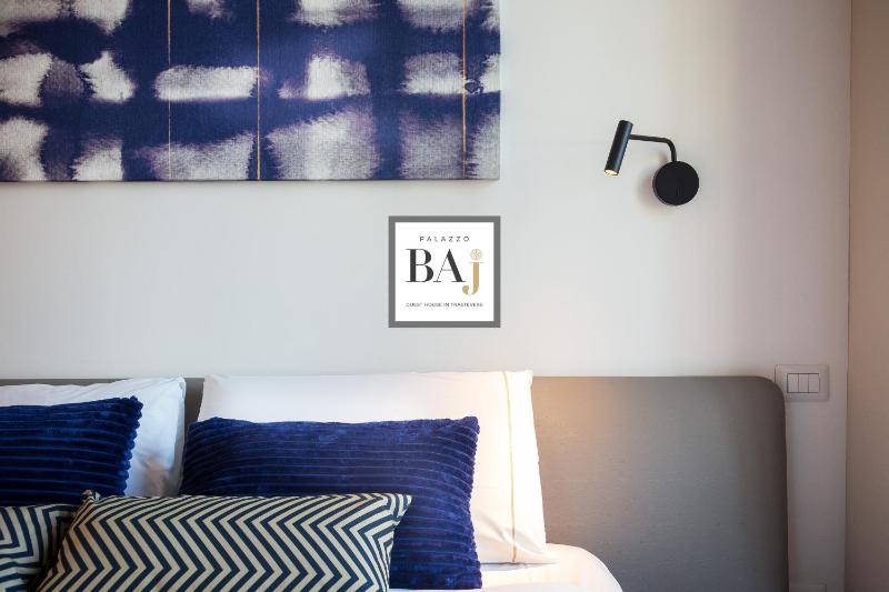 Suite with City View image 1