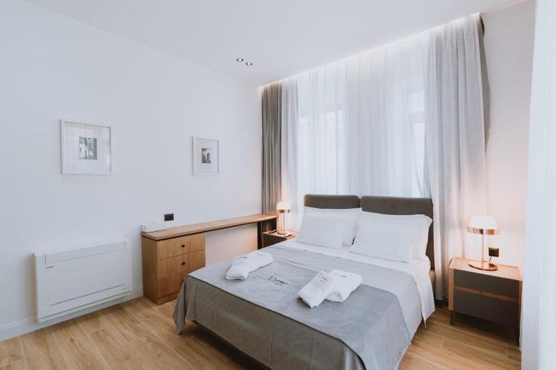 Dyrmo Hotel - image 3