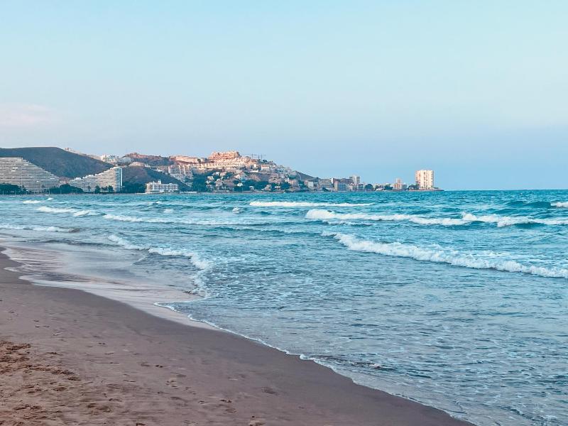 100 metros playa vistas al mar Piso nuevo - image 18