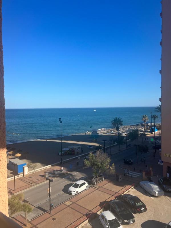 Fuengirola first line sea view - image 2