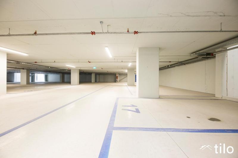 Waterfront Luxury 1BR Free PARKING AC NETFLIX & WIFI BY TILO LUX - image 28
