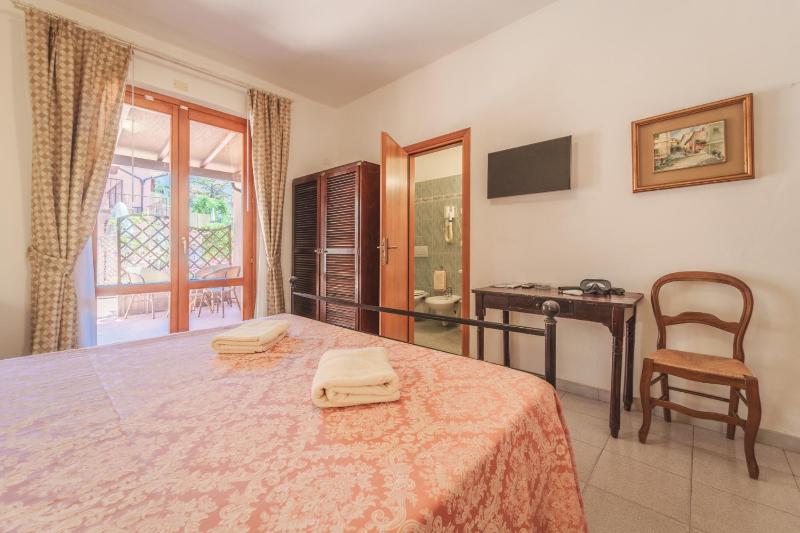 Quadruple Room image 1