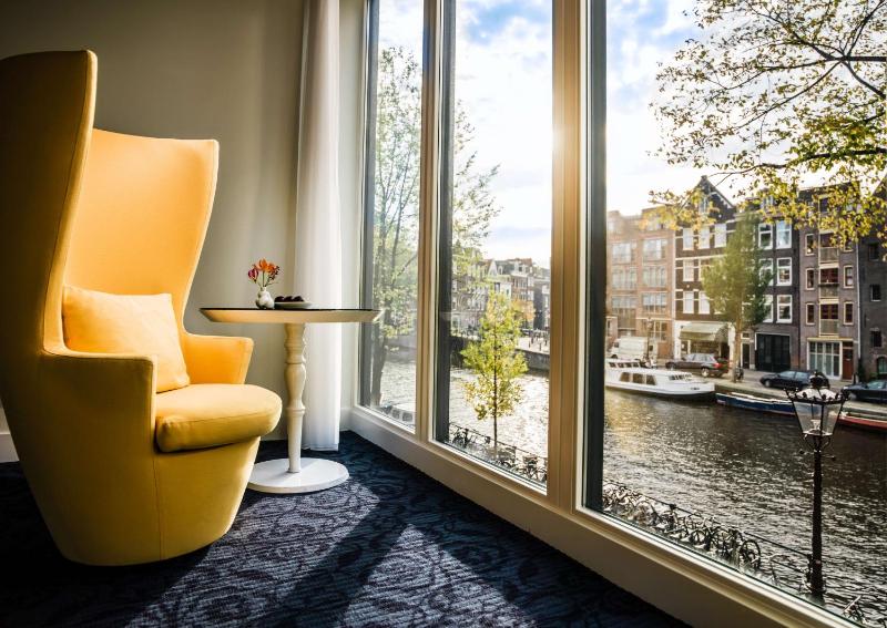 King Room with Canal View image 1