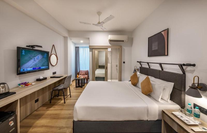 Comfort Inn Grand Kaushambi - image 46