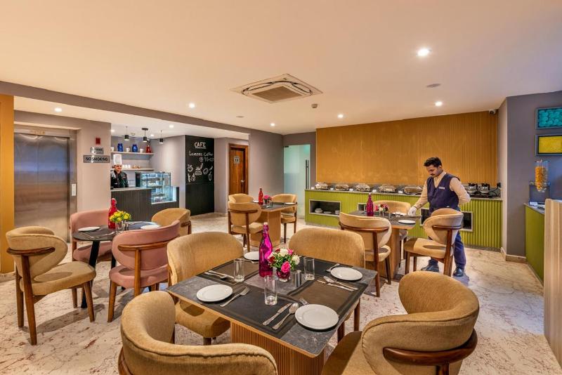 Comfort Inn Grand Kaushambi - image 25