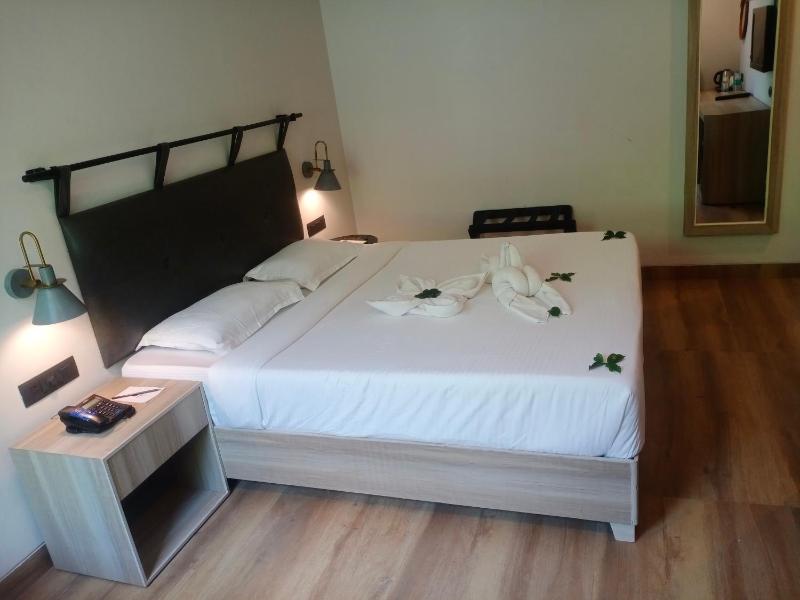 Comfort Inn Grand Kaushambi - image 42