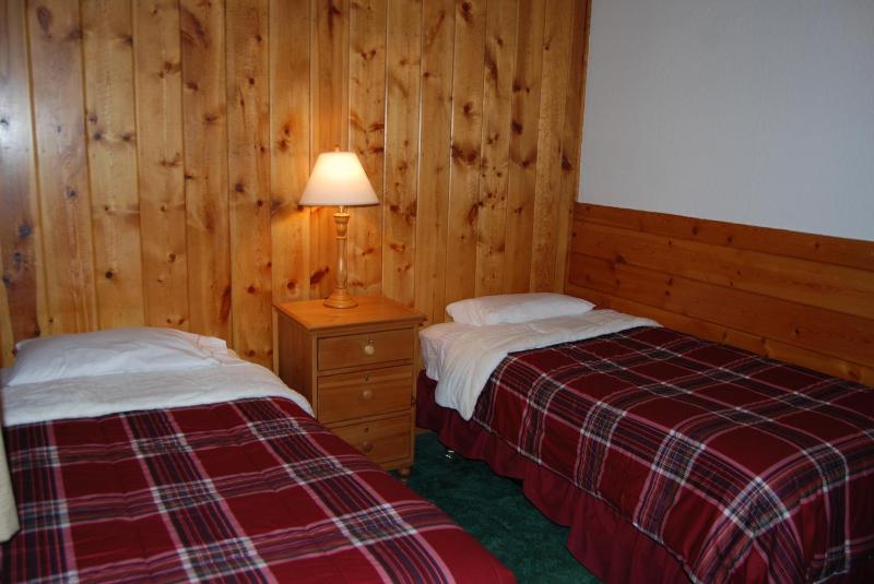Two Bedroom King image 4