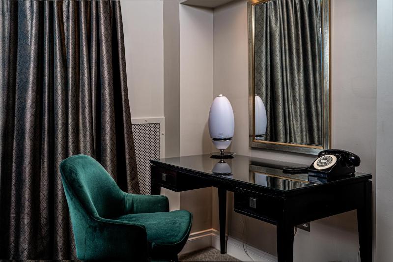 Suite image 4