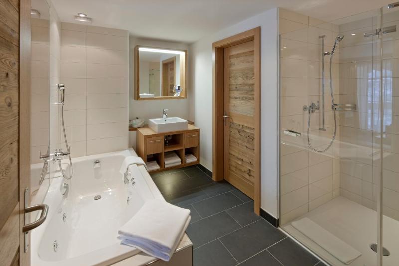 Junior Suite image 3