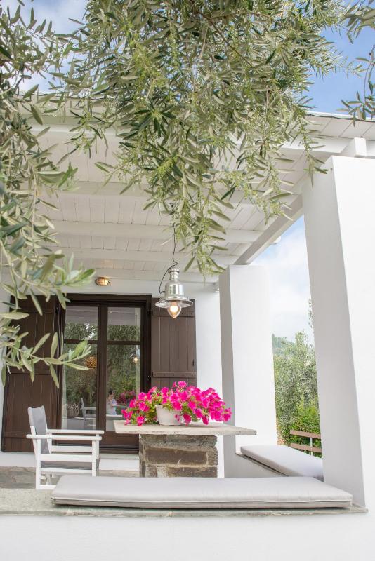 One-Bedroom House image 3