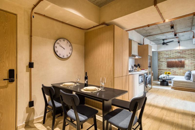 Caliza Roma Residences by Tasman - image 23