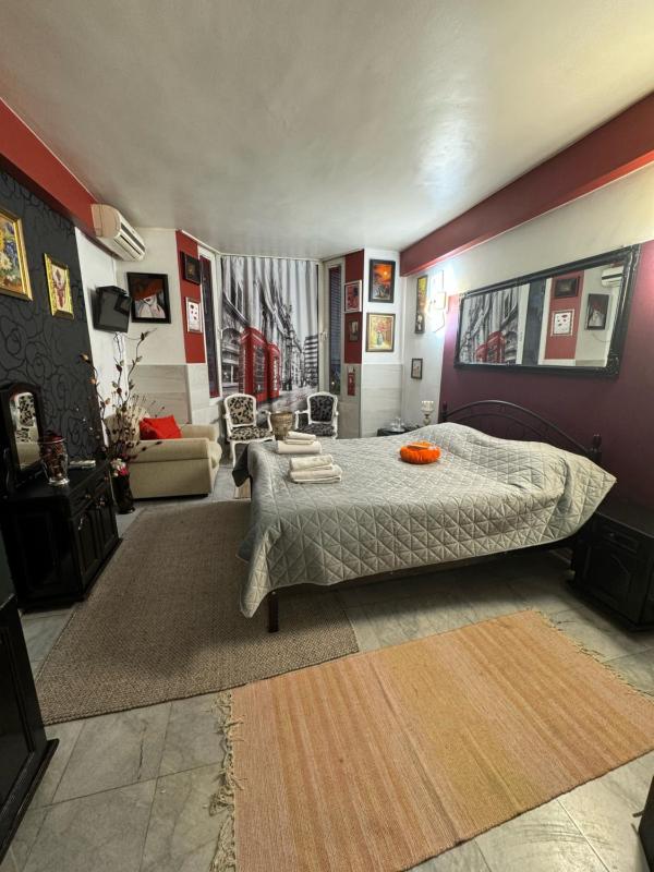Double Room image 3