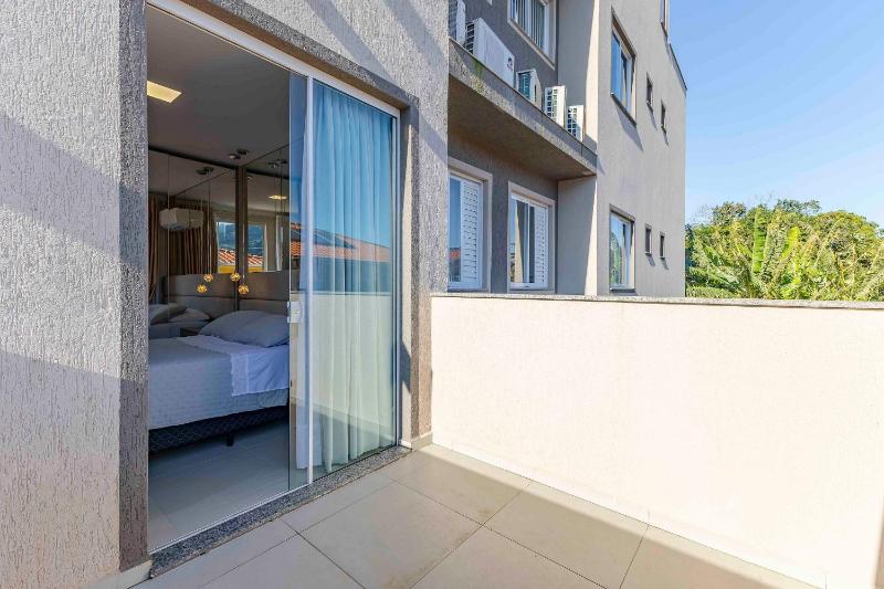 Apartamento aconchegante para famílias no centro da Praia de Bombinhas - image 16