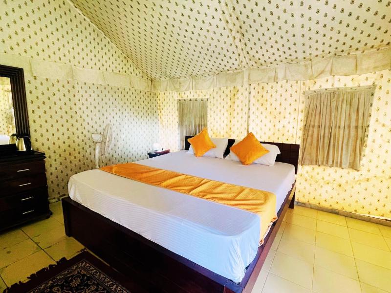 Cattle Inn - Luxury Tents Resort Pushkar - image 4